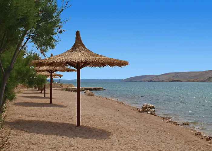 Melandura-7 By Interhome Dinjiška